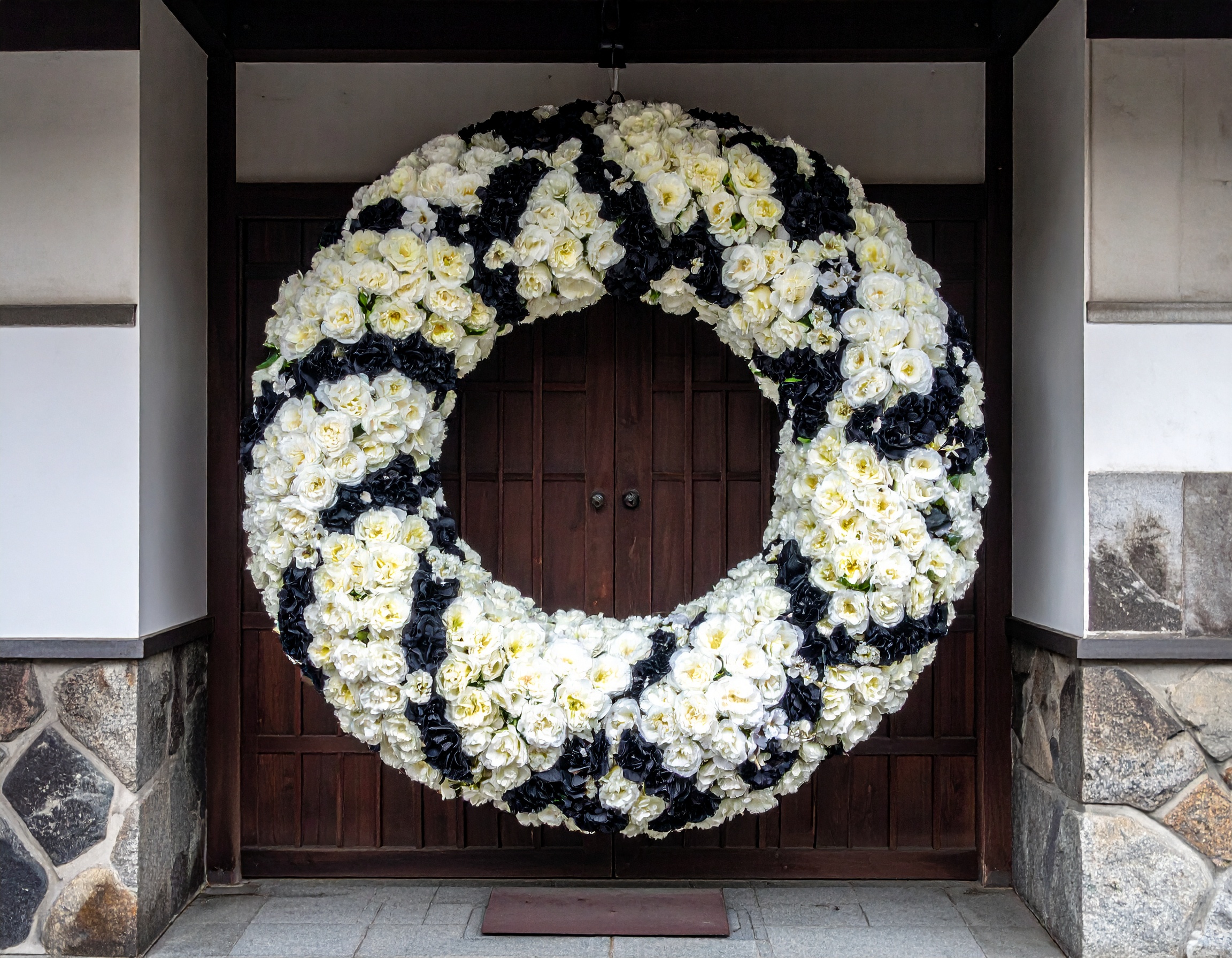 【葬儀動画】著作権フリー・商用利用可の安心素材サイト